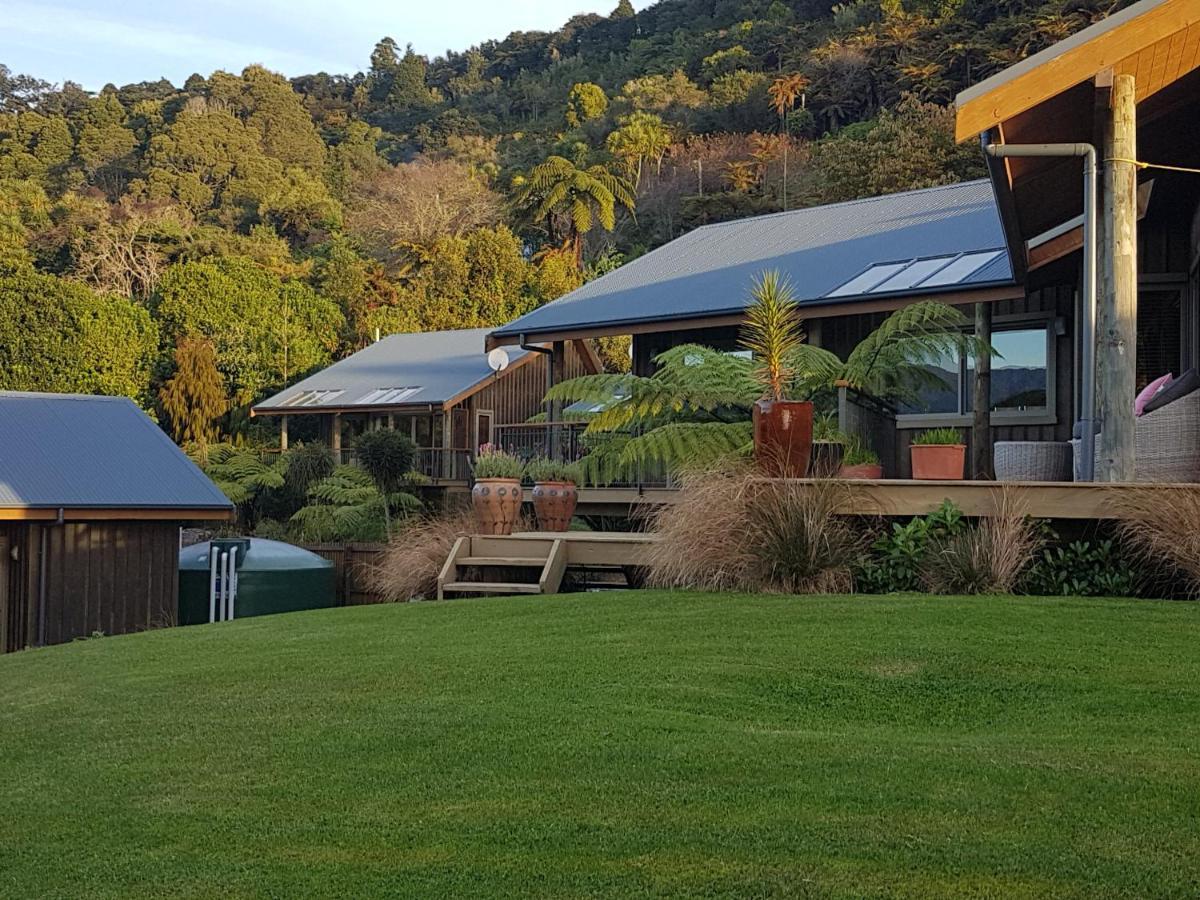 Riverstone Retreat Karamea Buitenkant foto