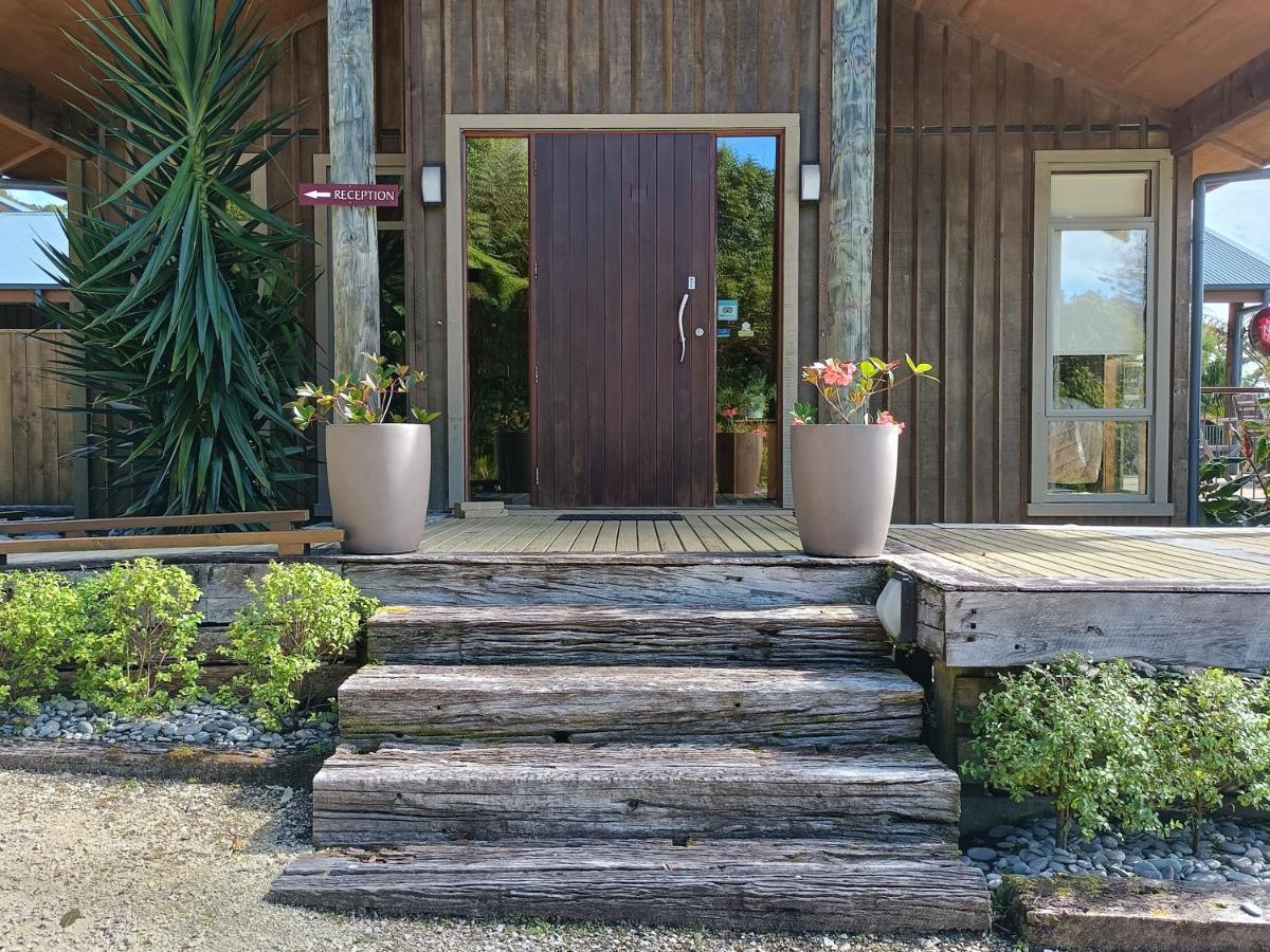 Riverstone Retreat Karamea Buitenkant foto