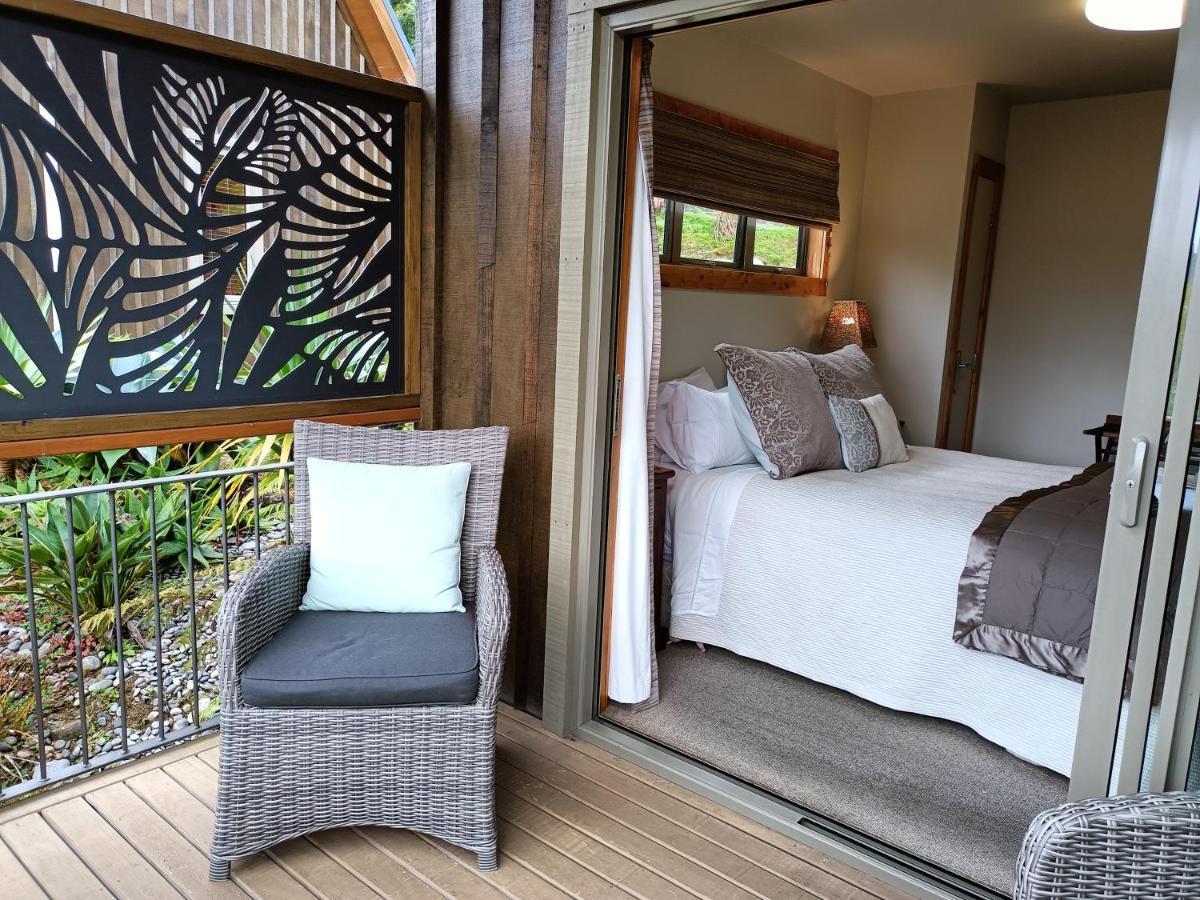 Riverstone Retreat Karamea Buitenkant foto